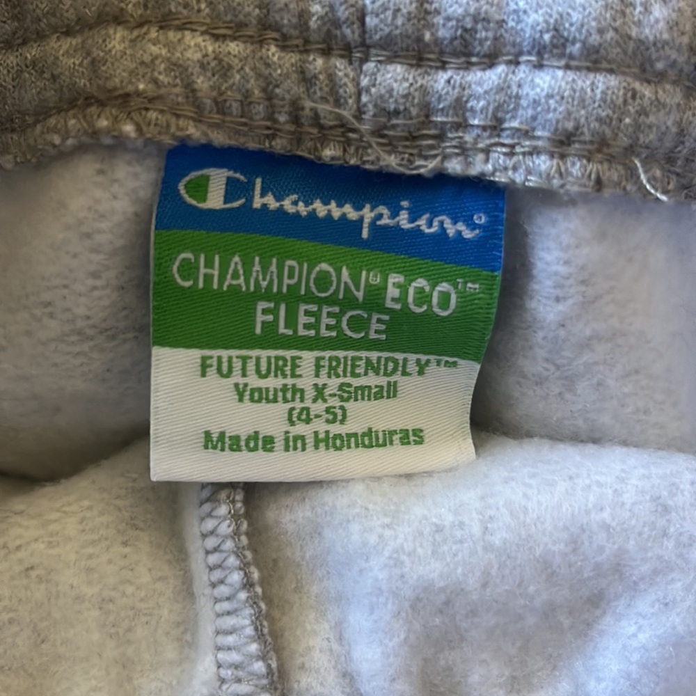Champion - Picture 10 of 10